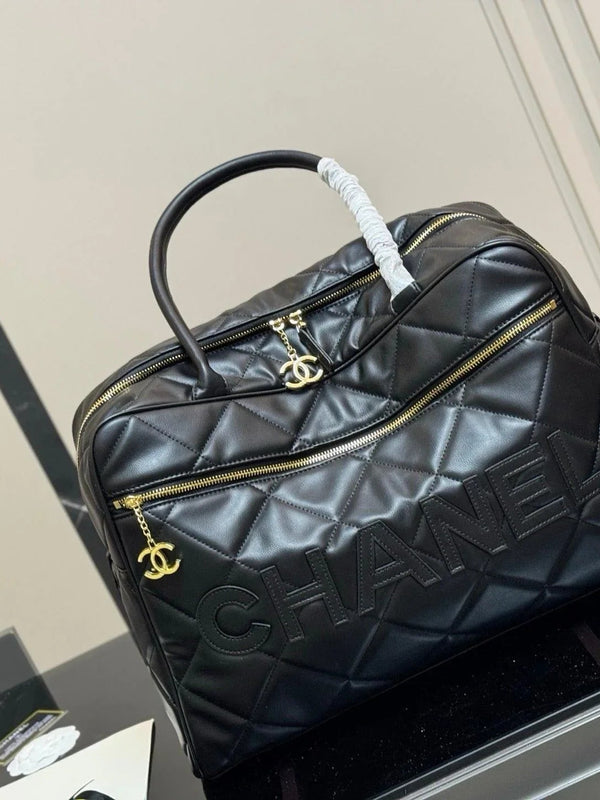 Chanel Vintage Chanel Bowling Black Duffle Bag – 45 cm 🖤