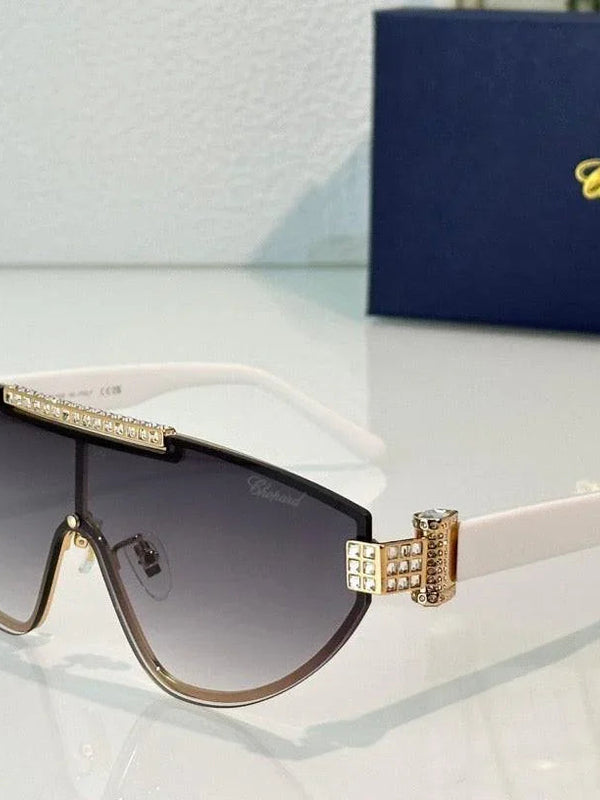 Chopard  Limited Edition SCHF09S Swarovski Crystals Sunglasses   ✨