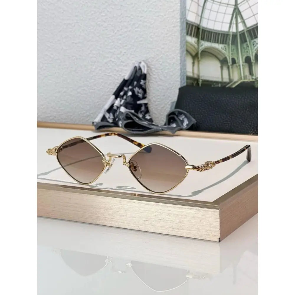 Chrome Hearts DIAMOND DOG Sunglasses⚜️