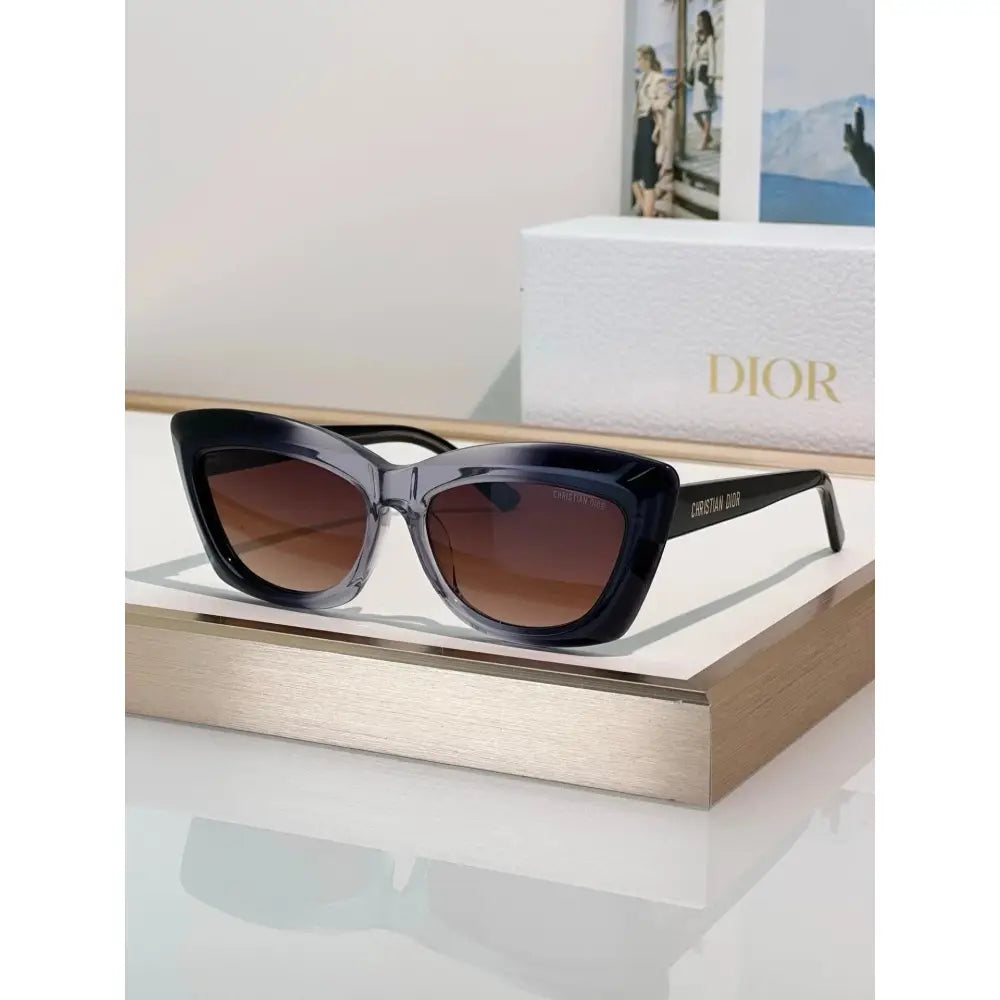 DIOR CD DiorMidnight B3I Black Butterfly Sunglasses ✨