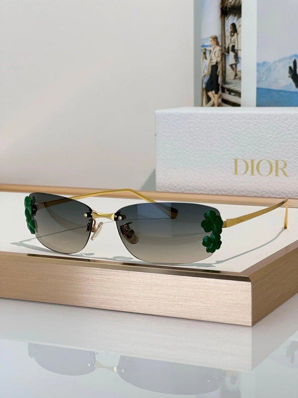 DIOR Dior Clover S1U Gray Rectangular Sunglasses✨
