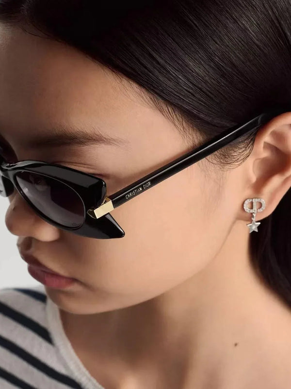 DIOR Dior DiorButterfly S2F Black Rectangular Sunglasses ✨