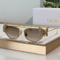 DIOR DiorFantastica B1U Butterfly Sunglasses with Swarovski® Crystals 💎