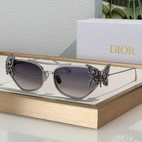 DIOR DiorFantastica B1U Butterfly Sunglasses with Swarovski® Crystals 💎