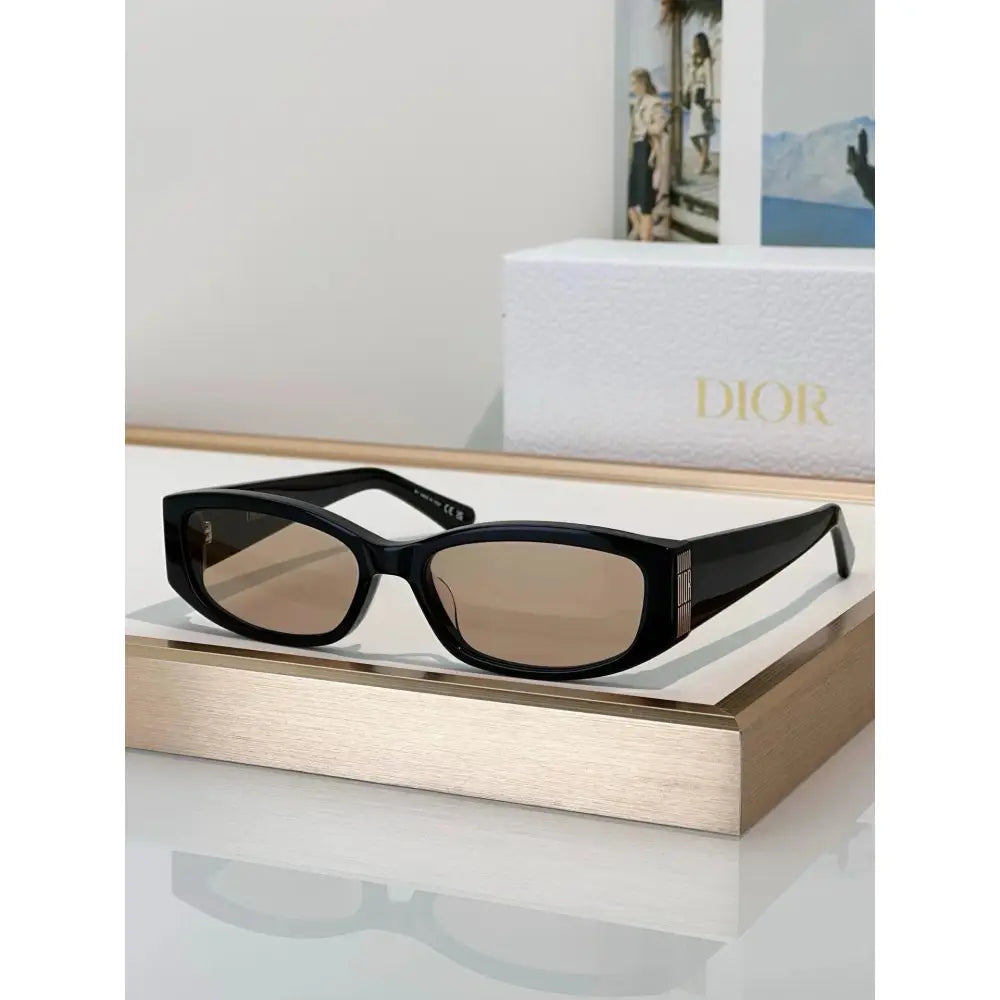 DIOR Diorraphique S1I 10A0 Black Cat Eye  Sunglasses ✨