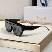 DIOR HOMME DiorClub M7U Women's Sunglasses✨