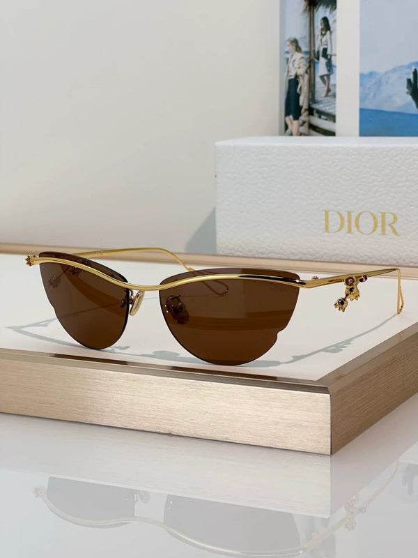 DIOR Lily B1U Butterfly Sunglasses ✨