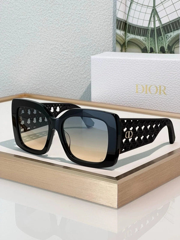 DIOR VeryDior S1F Black Square Sunglasses✨