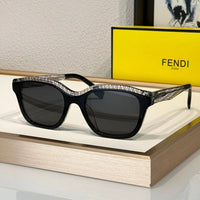 Fendi FE 40077I Men's Sunglasses✨