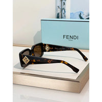 FENDI FF Diamonds FE 40222I  Sunglasses ✨