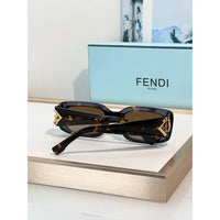 FENDI FF Diamonds FE 40222I  Sunglasses ✨
