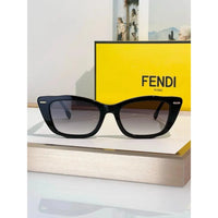 FENDI FF FENDI INTERLACE FE40171I Sunglasses✨