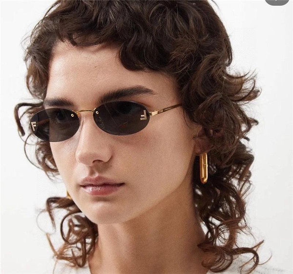 Fendi First FE4075US sunglasses in metal oval shape Women's✨