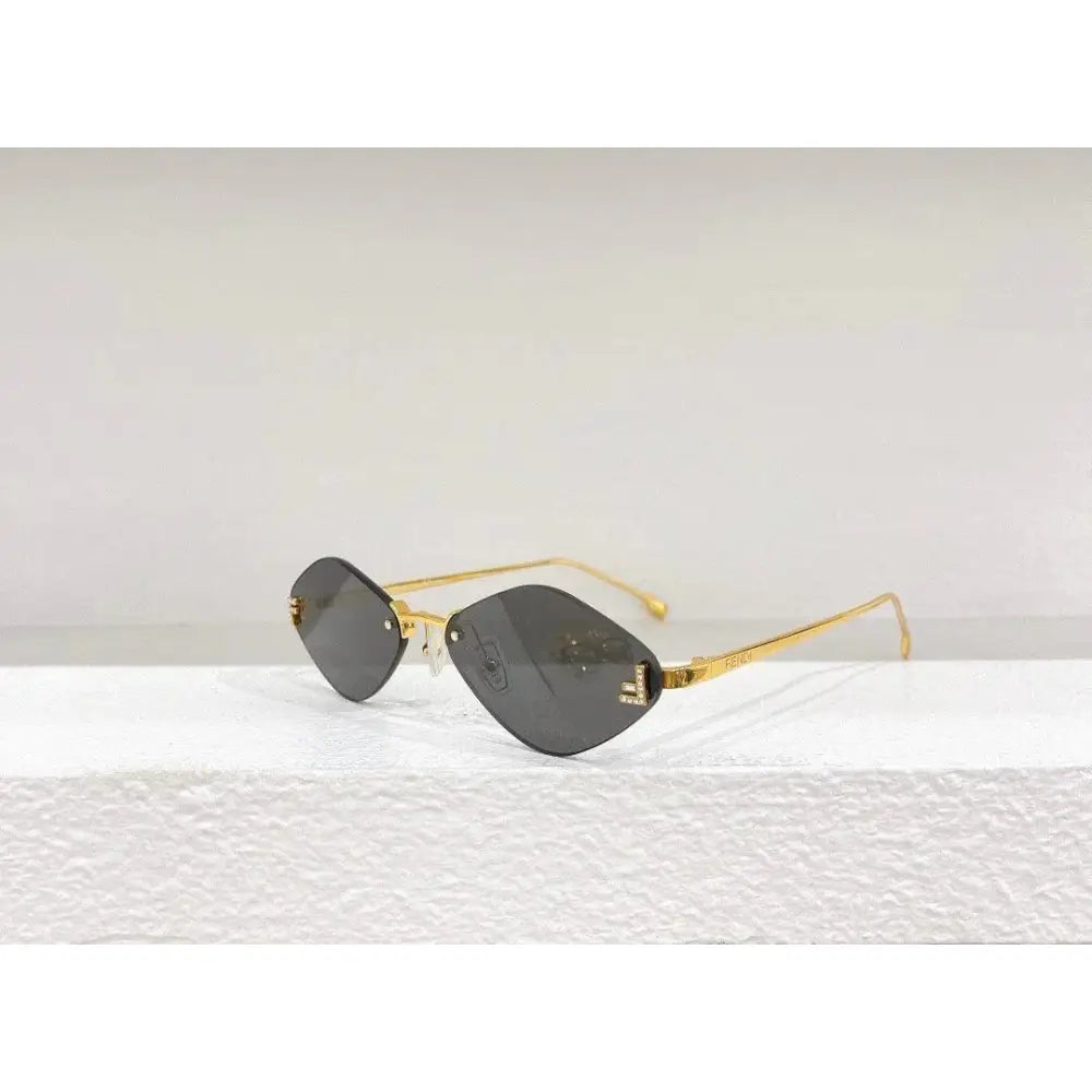Fendi First FE6082US sunglasses in metal oval shape Women's✨
