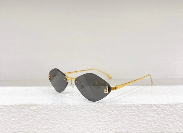 Fendi First FE6082US sunglasses in metal oval shape Women's✨