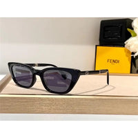 FENDI Foldable acetate sunglasses FD40089✨
