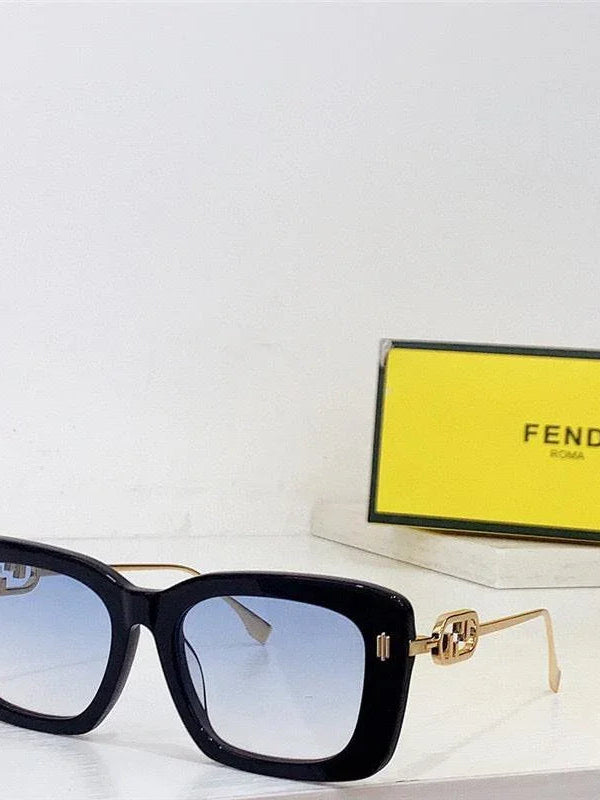 FENDI Roma FD40211 Sunglasses shape Women's✨