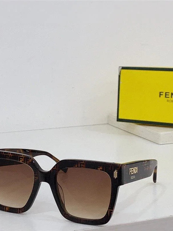 FENDI Fendi Roma FE 40101I 55B Sunglasses Women's✨
