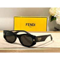 FENDI Roma FE40125 Sunglasses shape Women's✨