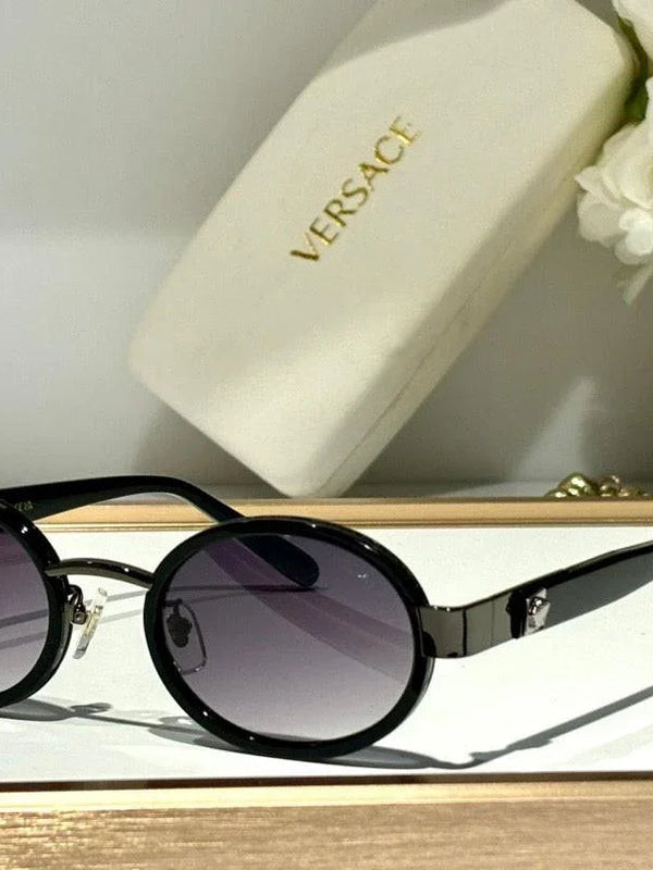 Gianni Versace X28 Vintage 90's Unisex Sunglasses ✨