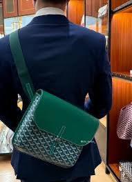 Goyard Coursier Messenger bag  ✨