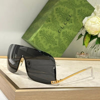 Gucci GG 1560 S MASK-SHAPED FRAME Sunglasses ✨