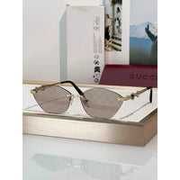 Gucci GG 8012 Cat eye frame Sunglasses &Glasses ✨