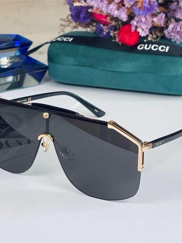 Gucci GG0291S Unisex Sunglasses ✨