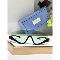 GUCCI GG1650  Gucci Eyewear Interlocking G shield-frame Sunglasses ✨