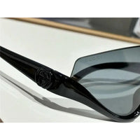 GUCCI GG1650  Gucci Eyewear Interlocking G shield-frame Sunglasses ✨