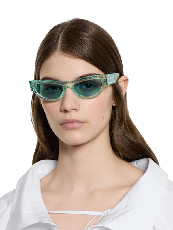 Gucci GG1834S Cat eye sunglasses  ✨