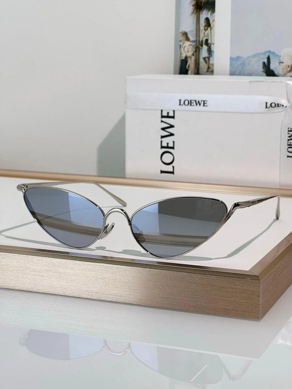 LOEWE Shooting Star Sunglasses  G737LIGX02 ✨