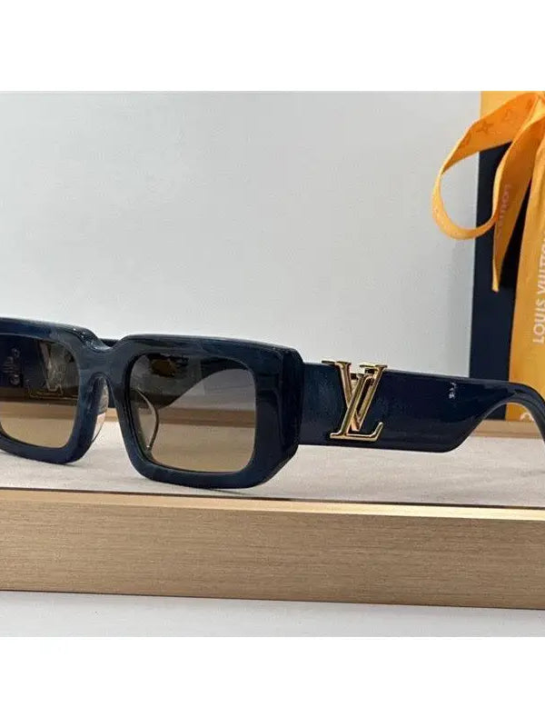 Louis Vuitton Icon Cat Eye Sunglasses ✨