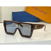 Louis Vuitton Limited Edition CYCLONE  Sunglasses ✨
