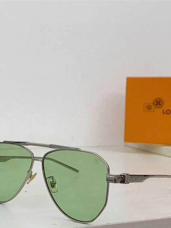 Louis Vuitton Men's Sunglasses Z1205E✨