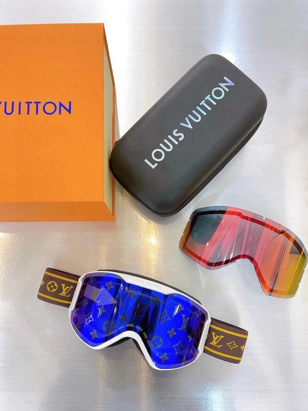 Louis Vuitton NEW SEASON Z1573W LV Snow Mask ✨