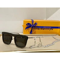 Louis Vuitton ultra rare LV1105 Chain Women's Sunglasses ✨