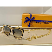 Louis Vuitton ultra rare LV1105 Chain Women's Sunglasses ✨