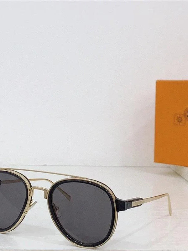Louis Vuitton Z1494U LV PLAY Lens Checkmate Sunglasses  ✨