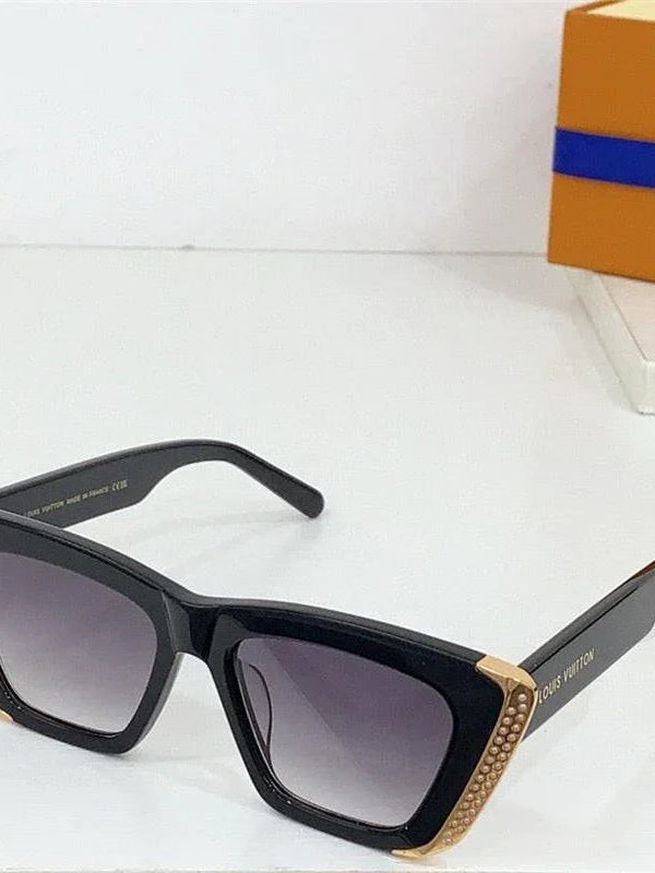 Louis Vuitton Z1655E LV Moon Cat Eye Sunglasses  ✨