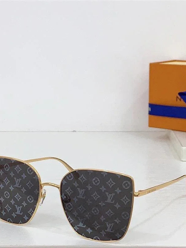 Louis Vuitton Z1720U LV Charm Cat Eye Sunglasses  ✨