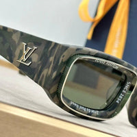Louis Vuitton Z2388E Runway Super Vision Low Square Sunglasses ✨