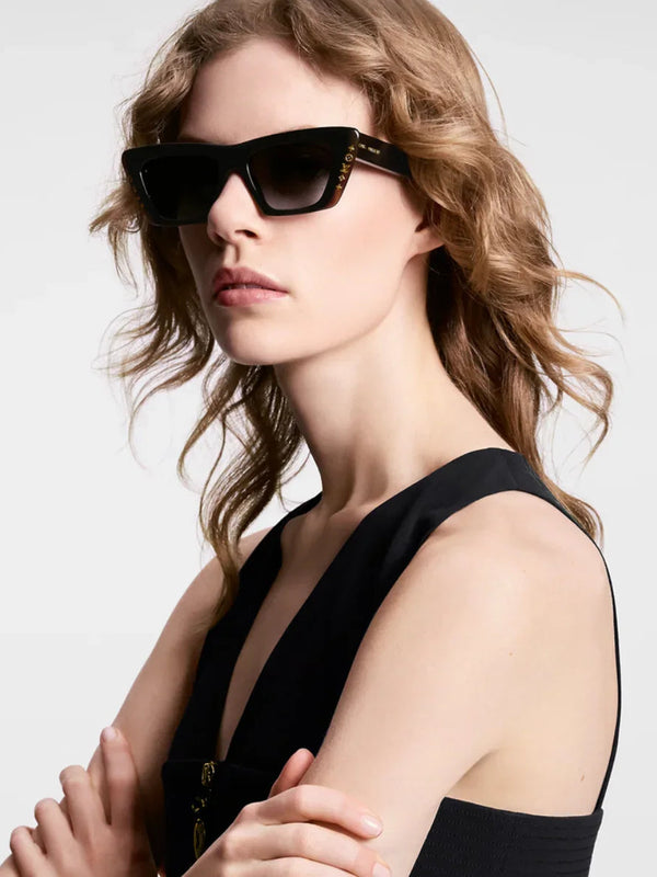 Louis Vuitton Z2424W New LV Moon Daily Cat Eye Sunglasses ✨