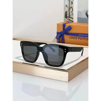 Louis Vuitton Z2455U LV Flash Square Mask Sunglasses ✨