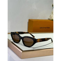 Louis Vuitton Z2481U LV Essential Cat Eye Sunglasses ✨