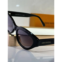 Louis Vuitton Z2481U LV Essential Cat Eye Sunglasses ✨