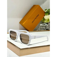 '-  Louis Vuitton Z2505W LV Legacy Square Large Sunglasses ✨