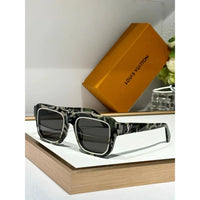 '-  Louis Vuitton Z2505W LV Legacy Square Large Sunglasses ✨