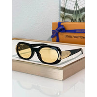 Louis Vuitton Z2600U LV Hinge Sunglasses  ✨