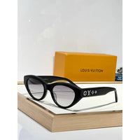 Louis Vuitton Z2686U New LV Line Cat Eye Sunglasses ✨